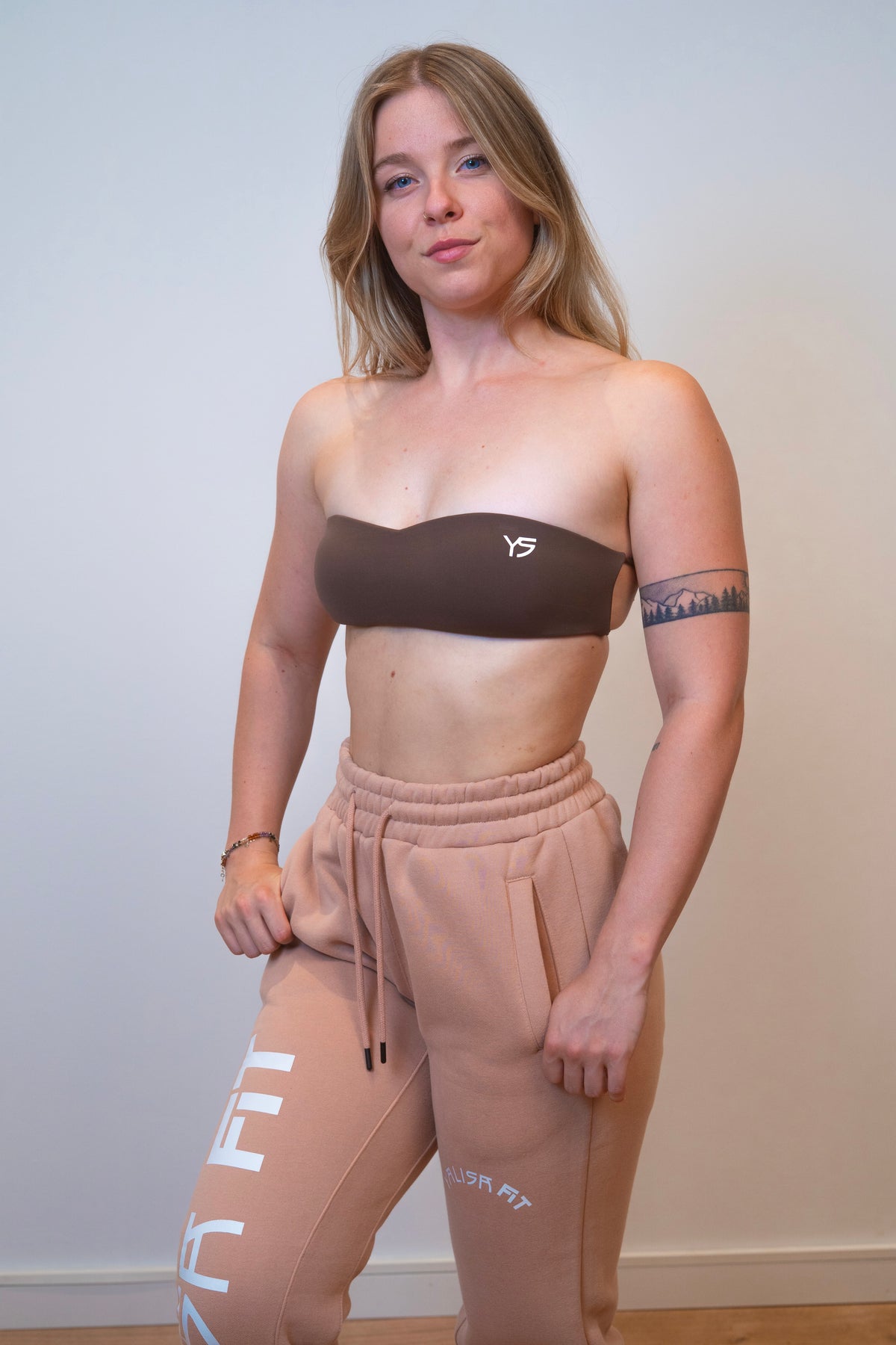 Top deportivo bandeau Cacao marrón