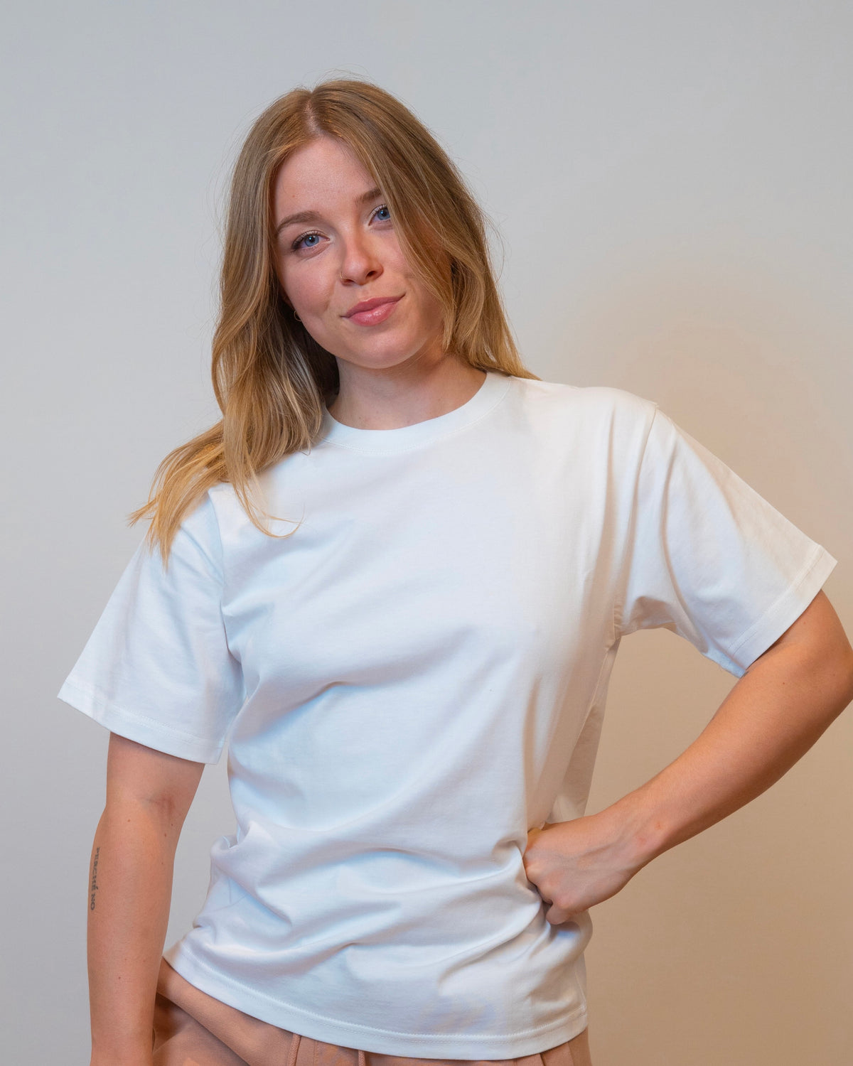 Camiseta Unisex Algodón Logo YS – Yalisa Fit