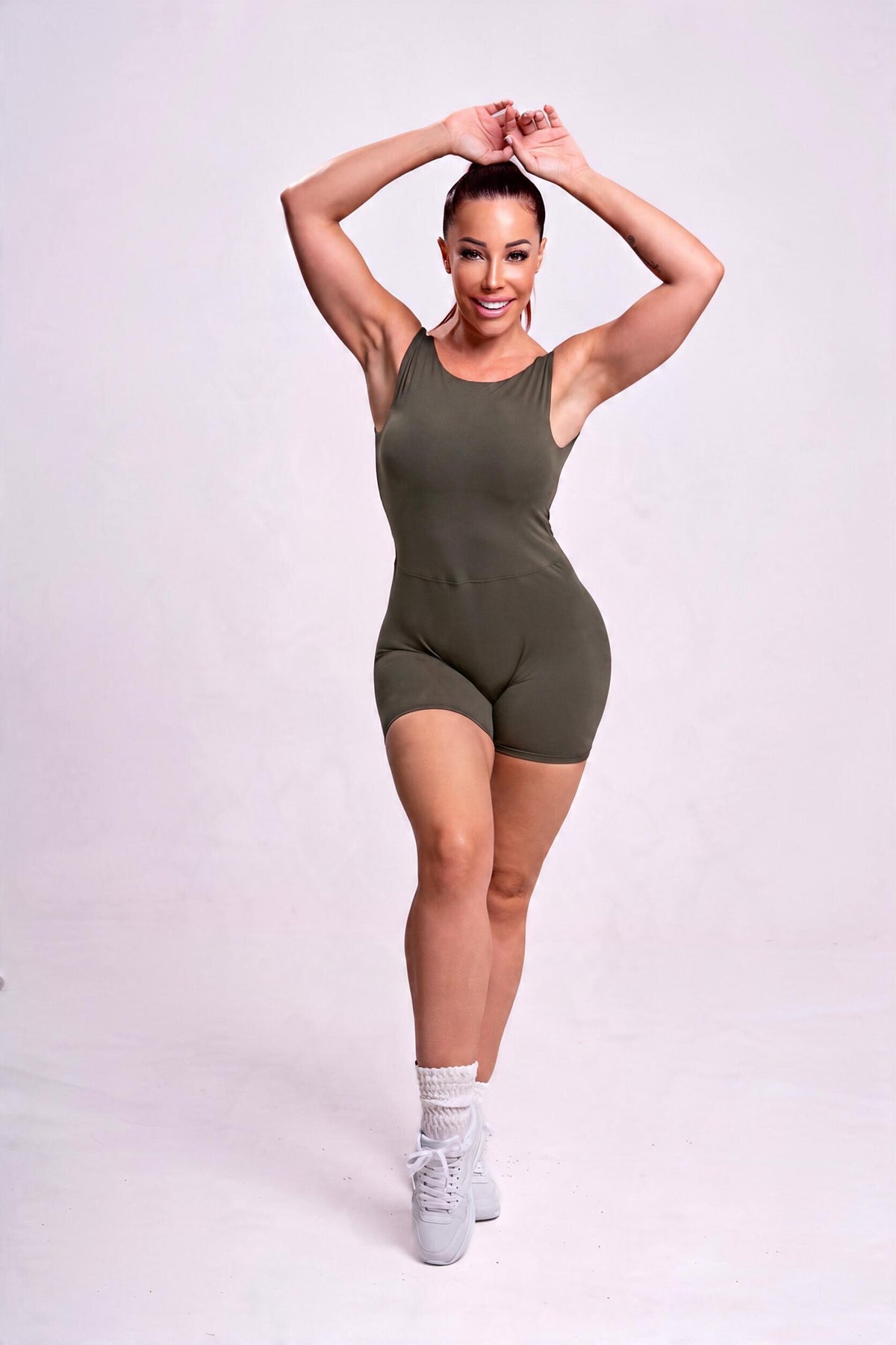 Mono Deportivo Corto Twist – Yalisa Fit