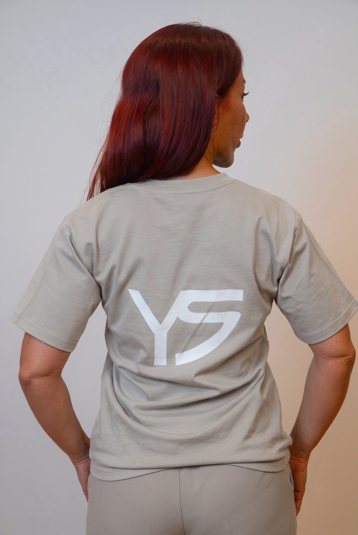 Camiseta Unisex Algodón Logo YS – Yalisa Fit