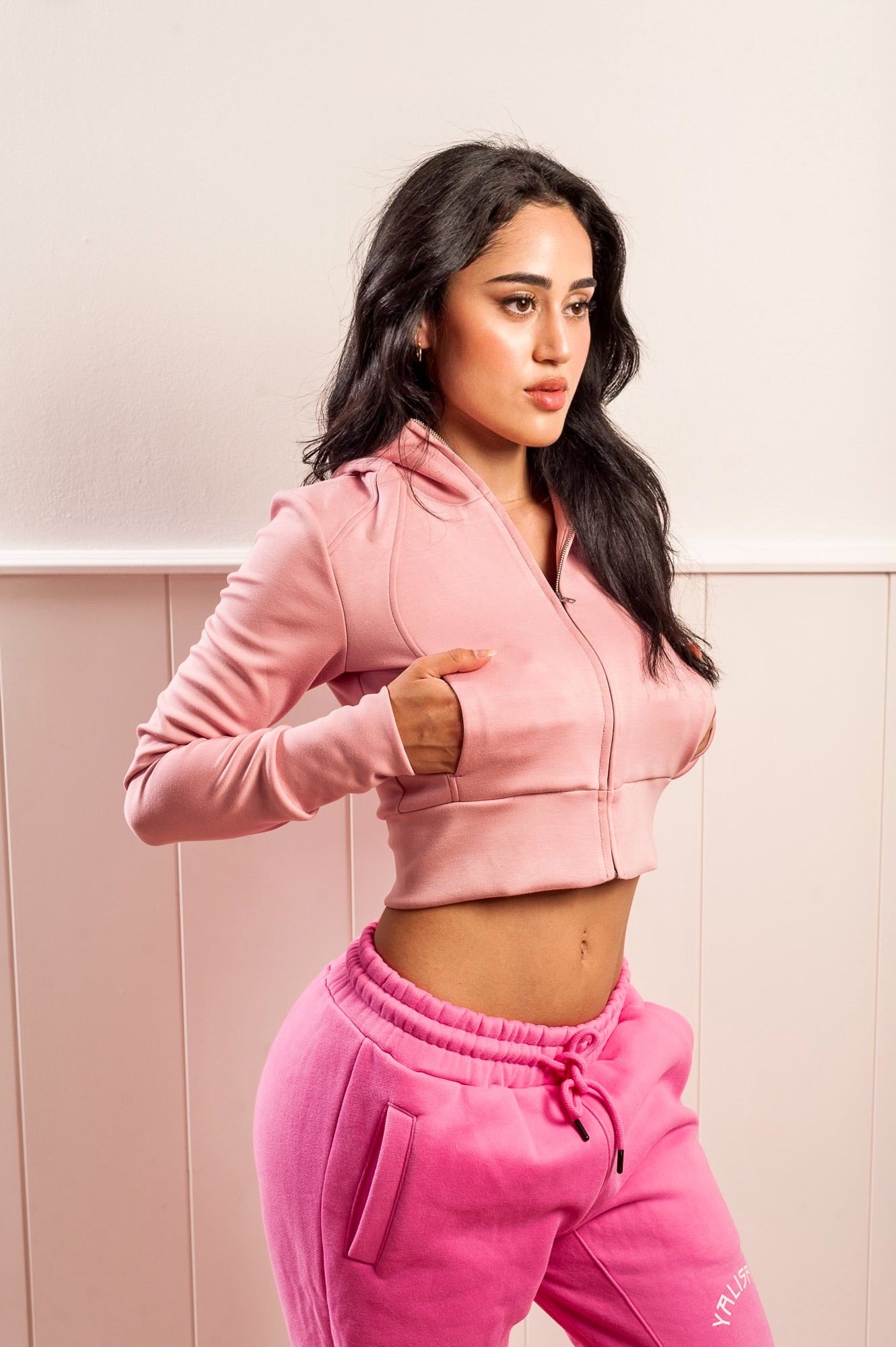 Chaqueta de entrenamiento de mujer de color rosa