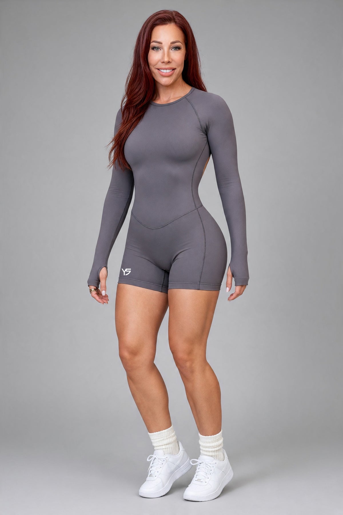 Mono Deportivo Corto Manga Larga Siren gris – vista frontal
