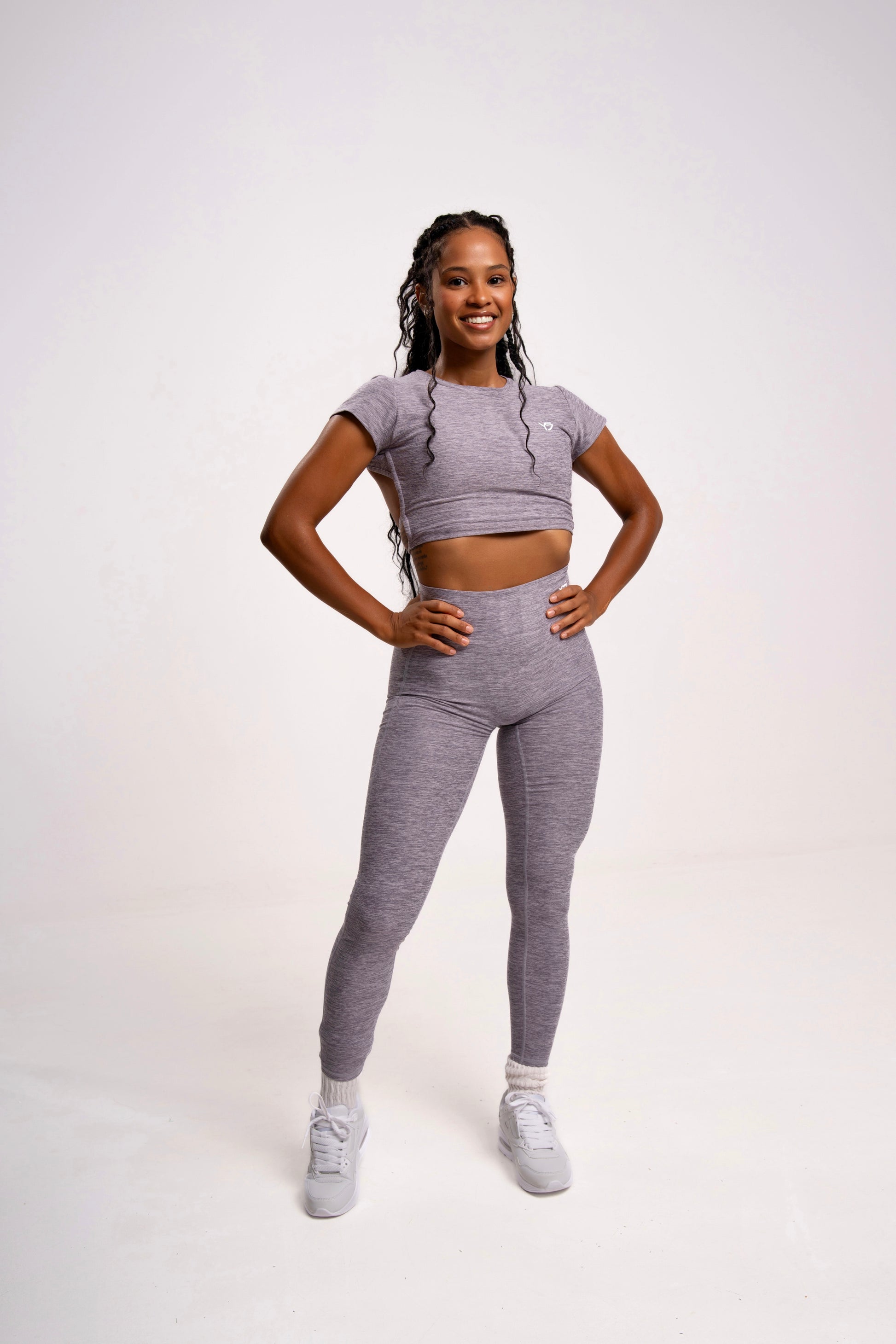 top deportivo gris