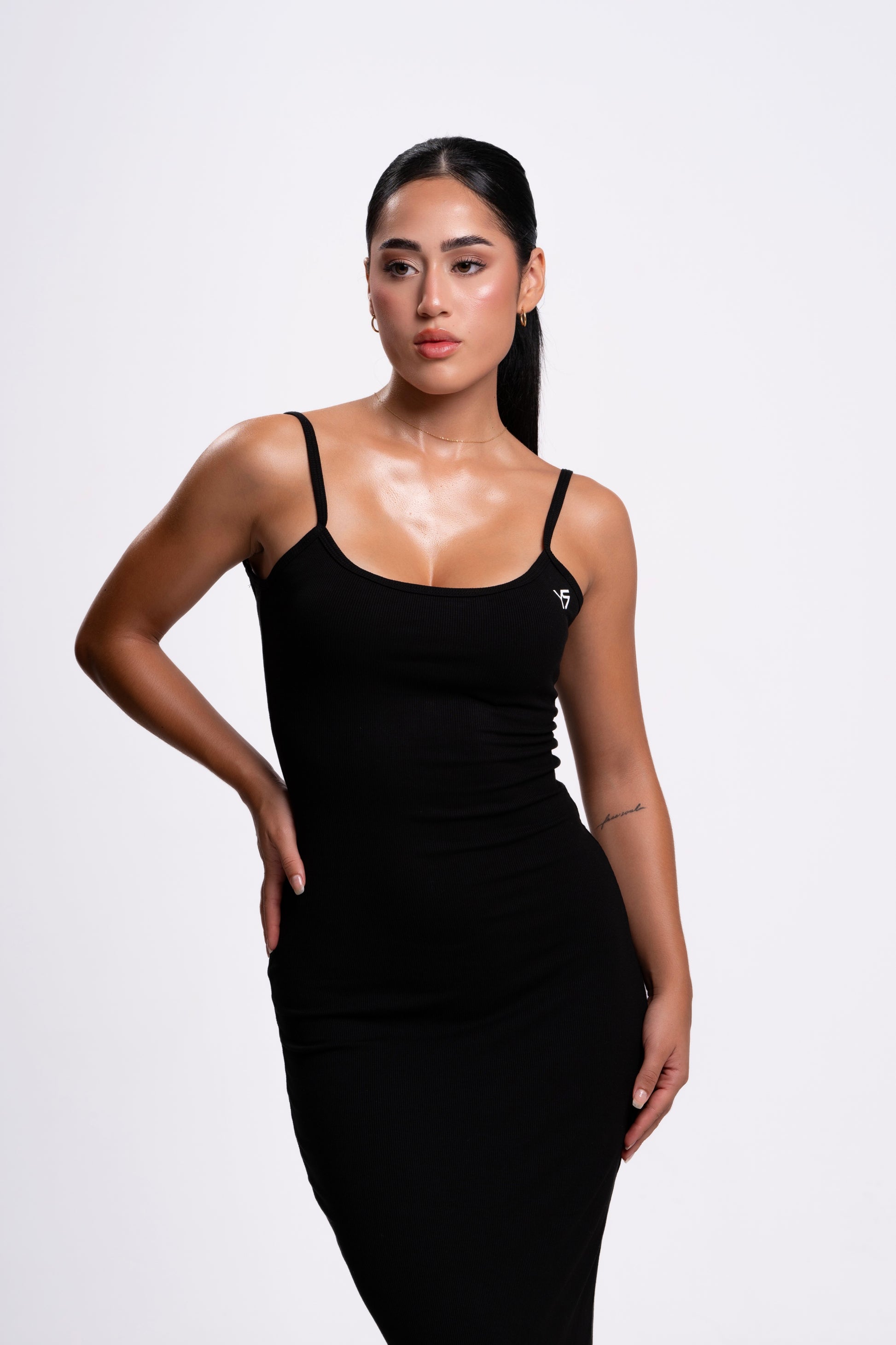 vestido sport largo negro